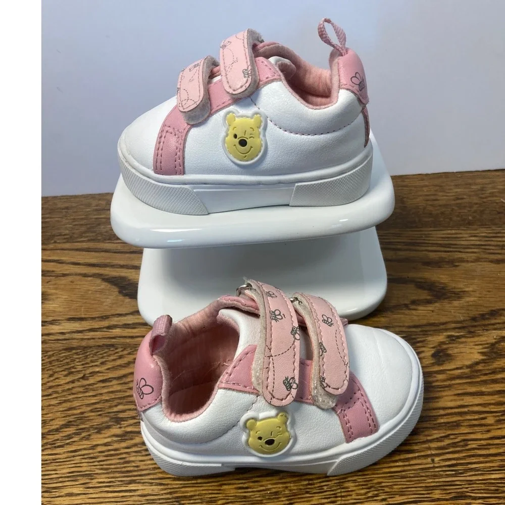 Ground Up Disney Winnie the Pooh Pink White Bee Infant Sneakers Size 2
